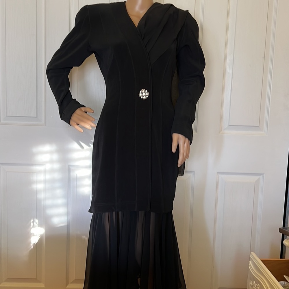 Tadashi NWOTblack cocktail/occasion knee length jacket sheer skirt szS